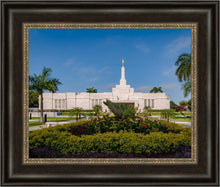 Load image into Gallery viewer, Mérida Mexico Garden Peace