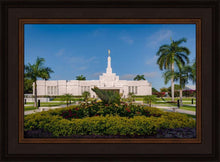 Load image into Gallery viewer, Mérida Mexico Garden Peace