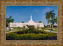 Load image into Gallery viewer, Mérida Mexico Garden Peace