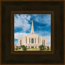 Load image into Gallery viewer, Gilbert Summer Joy