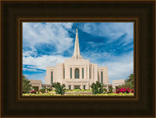 Load image into Gallery viewer, Gilbert Summer Joy