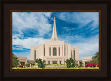 Load image into Gallery viewer, Gilbert Summer Joy