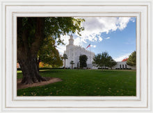 Load image into Gallery viewer, Saint George Fall Leaves