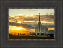 Load image into Gallery viewer, Rexburg Temple - Sunset