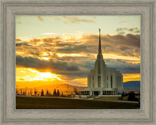 Load image into Gallery viewer, Rexburg Temple - Sunset