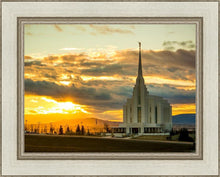 Load image into Gallery viewer, Rexburg Temple - Sunset