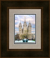 Load image into Gallery viewer, Salt Lake Temple Spring Fountain
