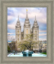Load image into Gallery viewer, Salt Lake Temple Spring Fountain