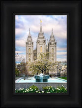 Load image into Gallery viewer, Salt Lake Temple Spring Fountain