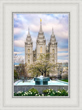 Load image into Gallery viewer, Salt Lake Temple Spring Fountain