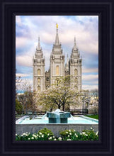Load image into Gallery viewer, Salt Lake Temple Spring Fountain