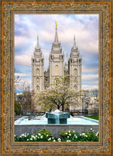 Load image into Gallery viewer, Salt Lake Temple Spring Fountain