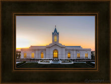 Load image into Gallery viewer, Fort Collins White Gold Open Edition Canvas / 18 X 12 Frame A 19 25 Art