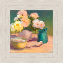 Load image into Gallery viewer, Fresh Cut Roses
