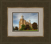 Load image into Gallery viewer, Logan Utah Temple House on a Hill
