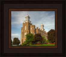 Load image into Gallery viewer, Logan Utah Temple House on a Hill
