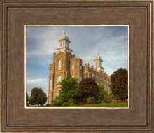 Load image into Gallery viewer, Logan Utah Temple House on a Hill
