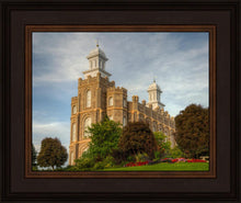 Load image into Gallery viewer, Logan Utah Temple House on a Hill
