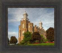 Load image into Gallery viewer, Logan Utah Temple House on a Hill
