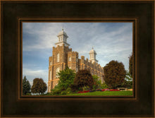 Load image into Gallery viewer, Logan Utah Temple House on a Hill
