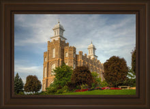 Load image into Gallery viewer, Logan Utah Temple House on a Hill
