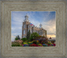 Load image into Gallery viewer, Logan Utah Temple Mountain of God
