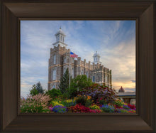 Load image into Gallery viewer, Logan Utah Temple Mountain of God
