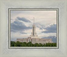 Load image into Gallery viewer, Mt. Timpanogos Utah Temple A Temple of Prayer
