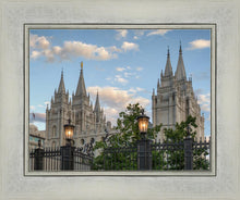 Load image into Gallery viewer, Salt Lake City Temple Welcome to the Temple
