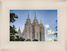 Load image into Gallery viewer, Salt Lake City Utah Temple Rays of Light
