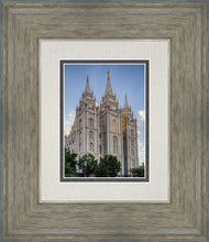 Load image into Gallery viewer, Salt Lake City Utah Temple Rays of Light Portrait
