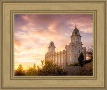 Load image into Gallery viewer, Manti Sunset
