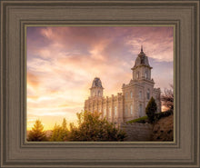 Load image into Gallery viewer, Manti Sunset
