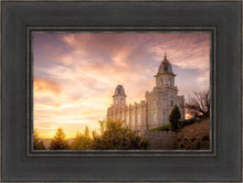 Load image into Gallery viewer, Manti Sunset
