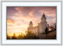 Load image into Gallery viewer, Manti Sunset

