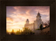 Load image into Gallery viewer, Manti Sunset
