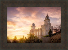 Load image into Gallery viewer, Manti Sunset
