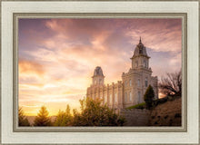 Load image into Gallery viewer, Manti Sunset
