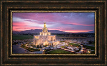 Load image into Gallery viewer, Payson Twilight From On High
