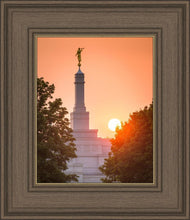 Load image into Gallery viewer, Spokane Sun Vertical
