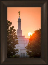 Load image into Gallery viewer, Spokane Sun Vertical
