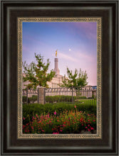 Load image into Gallery viewer, Spokane Flowers
