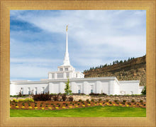 Load image into Gallery viewer, Billings Panorama
