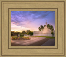Load image into Gallery viewer, Bismarck Garden Sunset
