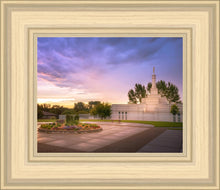 Load image into Gallery viewer, Bismarck Garden Sunset
