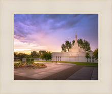 Load image into Gallery viewer, Bismarck Garden Sunset
