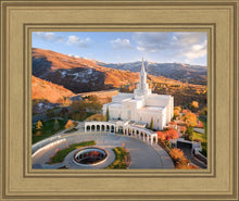 Load image into Gallery viewer, Bountiful - Winter Meets Fall
