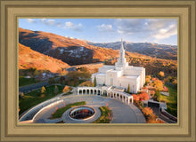 Load image into Gallery viewer, Bountiful - Winter Meets Fall
