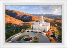 Load image into Gallery viewer, Bountiful - Winter Meets Fall
