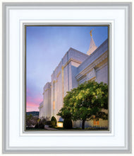 Load image into Gallery viewer, Bountiful Side
